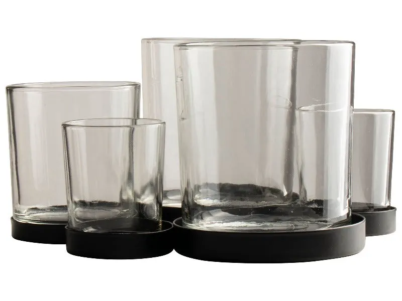 Soporte de metal con vasos